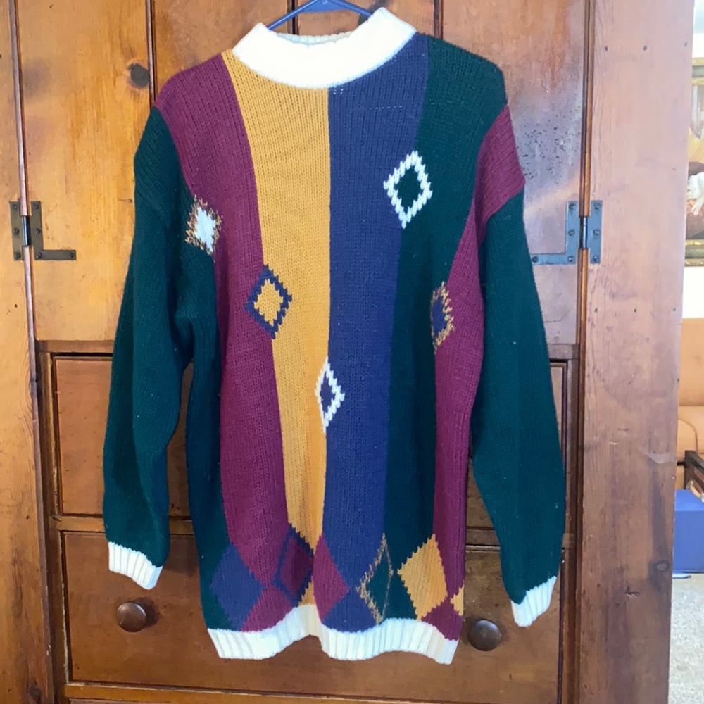 🧶Adorable Thick Sweater!🧶